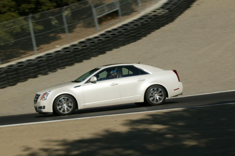 Cadillac CTS 2008 года  (фото 25 из 293)